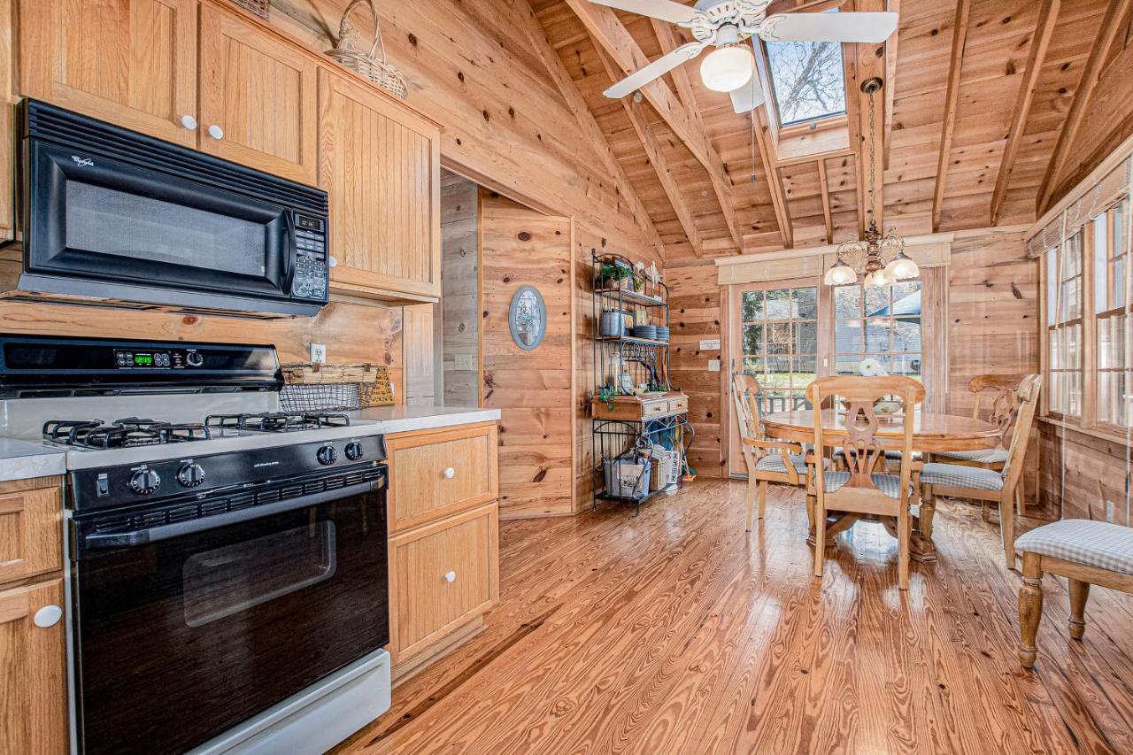 Anna'S Cottage Saugatuck Buitenkant foto